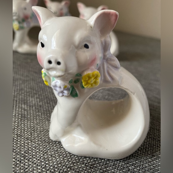 Set of 4 Ceramic Pig Napkin Holders - Picture 2 of 4